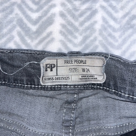 Free People Grey Skinny Jeans - Picture 3 of 3